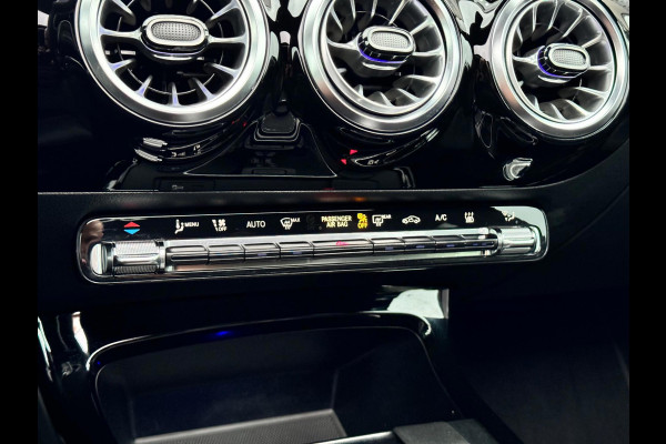 Mercedes-Benz CLA-Klasse 250 e Premium Plus Pano/Sfeer/Dodehoek