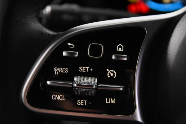Mercedes-Benz CLA-Klasse 180 SB *1ste Eigenaar*Leer*Navigatie*Stoelverwarming*