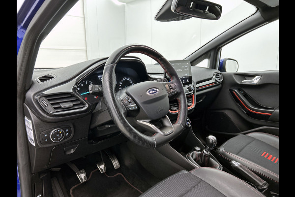 Ford Fiesta 1.0 EcoBoost ST-Line (NAVIGATIE, CARPLAY, LED, STUURBEDIENING, CLIMA, PARKEERSENSOREN)