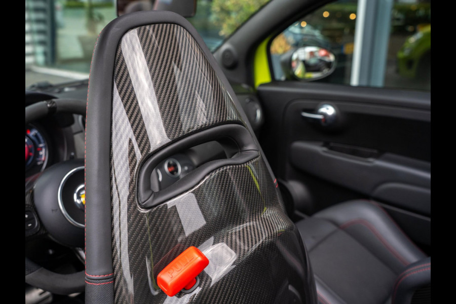Abarth 595C Competizione 180PK / Carbon / Xenon / Koni / Brembo / Monza / Carplay