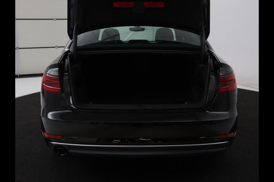 Audi A4 1.4 TFSI Sport Edition | Sportstoelen | Full LED | Navigatie | Parkeerhulp | Climate control | Bluetooth | Cruise control