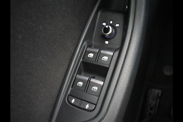 Audi A4 1.4 TFSI Sport Edition | Sportstoelen | Full LED | Navigatie | Parkeerhulp | Climate control | Bluetooth | Cruise control