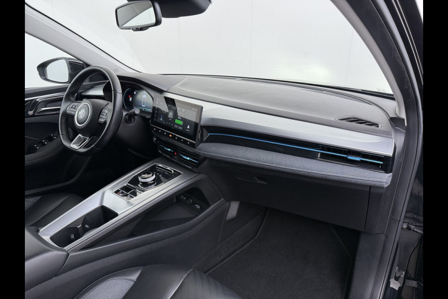 MG Mg5 electric Luxury 50kWh SOH 87% Leder+Verwarmd Adap.Cruise 360°Camera Navi Ecc Apple Carpay Android Auto Pdc Led Elek.Stoel Privacy Glas Lmv 17" DAB Isofix Origineel Nederlandse Auto