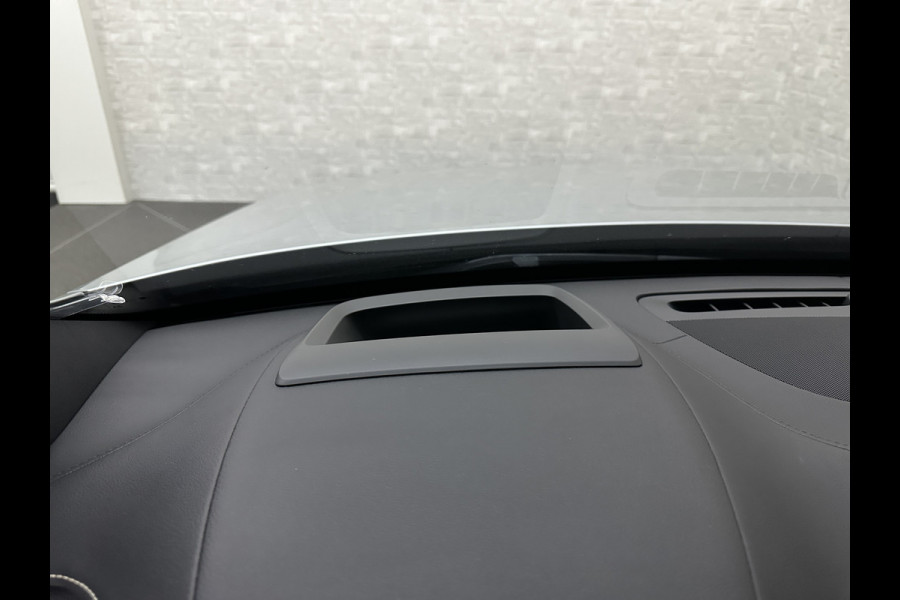 Volvo XC90 2.0 T8 Twin Engine AWD R-Design | 360 Camera | Panorama | Pilot-Assist | Head-Up | Memory | Keyless-Entry | 4-Zone Clima | Stoelverwarming V+A | Full-LED | Zonwering | Getint Glas | Zwarte Hemel | Dodehoek | Stuurverwarming |
