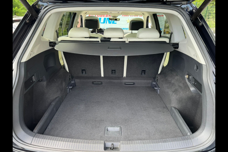 Volkswagen Tiguan Allspace 1.4 TSI 150PK DSG COMFORTLINE BUSINESS**** VIRTUAL/NAVI/CAMERA/PANORAMADAK