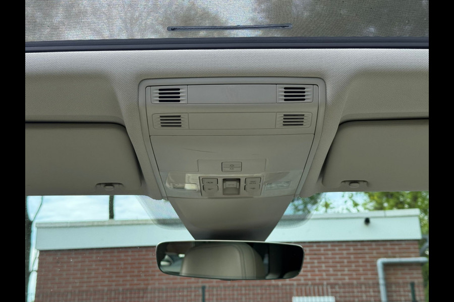 Volkswagen Tiguan Allspace 1.4 TSI 150PK DSG COMFORTLINE BUSINESS**** VIRTUAL/NAVI/CAMERA/PANORAMADAK
