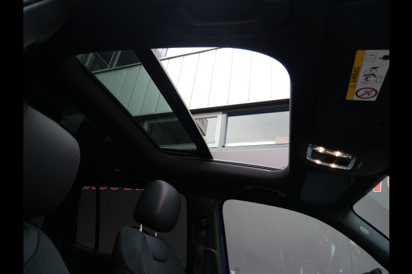 Mercedes-Benz Glb 200 AMG PREMIUM PLUS | PANORAMA | WIDESCREEN | MULTIBEAM | TREKHAAK | 360 CAMERA | NL-AUTO!!