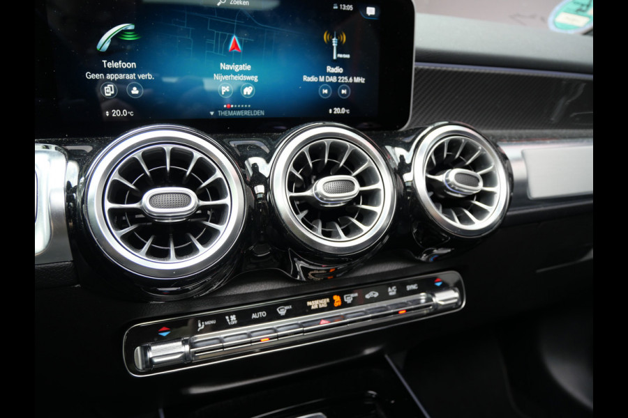 Mercedes-Benz Glb 200 AMG PREMIUM PLUS | PANORAMA | WIDESCREEN | MULTIBEAM | TREKHAAK | 360 CAMERA | NL-AUTO!!