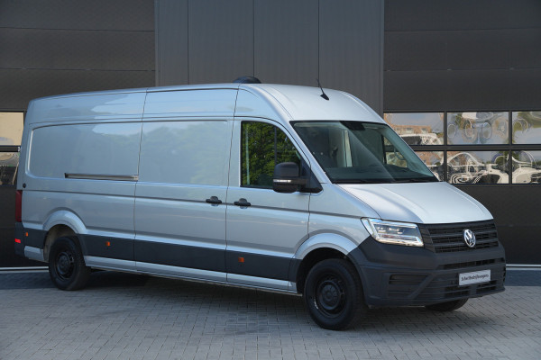 Volkswagen Crafter 35 2.0 TDI L4H3 140pk Automaat - ACC - LED - Geveerde Stoel - Carplay - Camera - Betimmering - Rijklaar