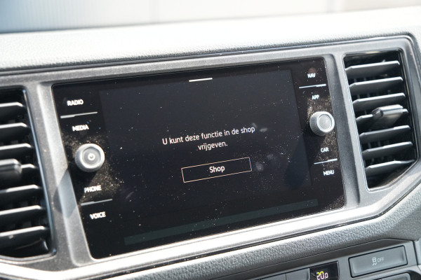 Volkswagen Crafter 35 2.0 TDI L4H3 140pk Automaat - ACC - LED - Geveerde Stoel - Carplay - Camera - Betimmering - Rijklaar