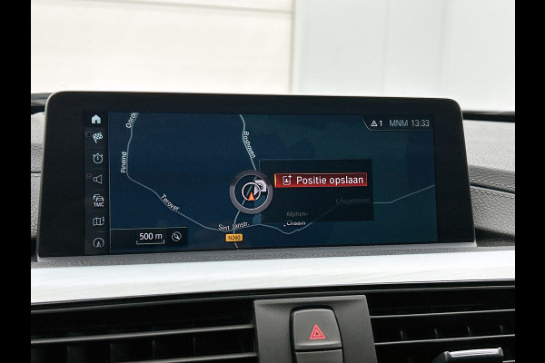 BMW 3 Serie Touring 318i M Sport Corporate Lease Automaat (GROOT-NAVIGATIE, TREKHAAK, STOELVERWARMING, LED, GOED ONDERHOUDEN)