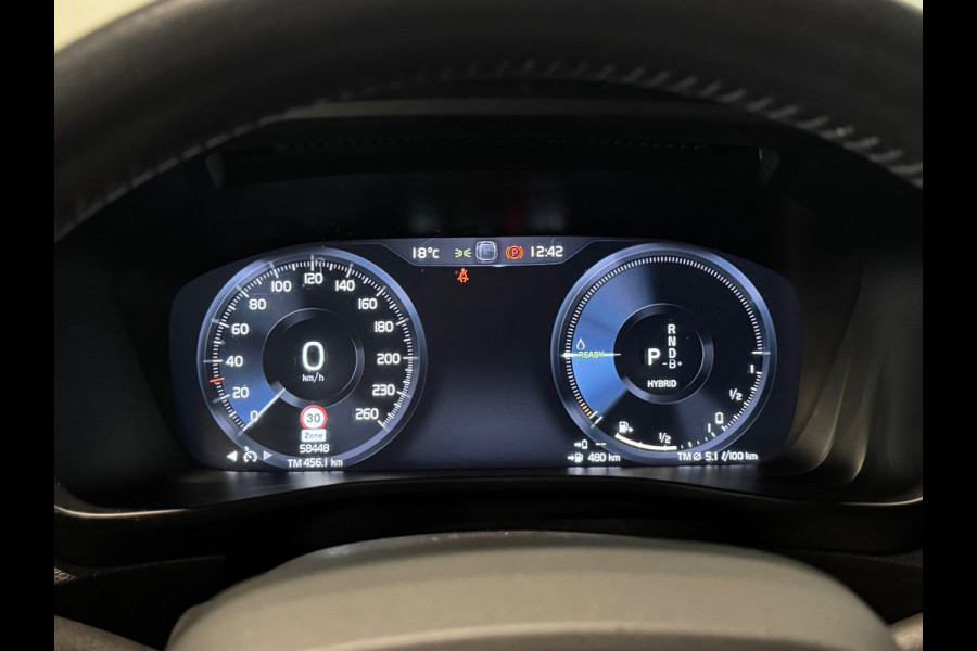 Volvo XC40 1.5 T5 Plug-in Hybrid Inscription 2WD | LED | ACC | LEDER