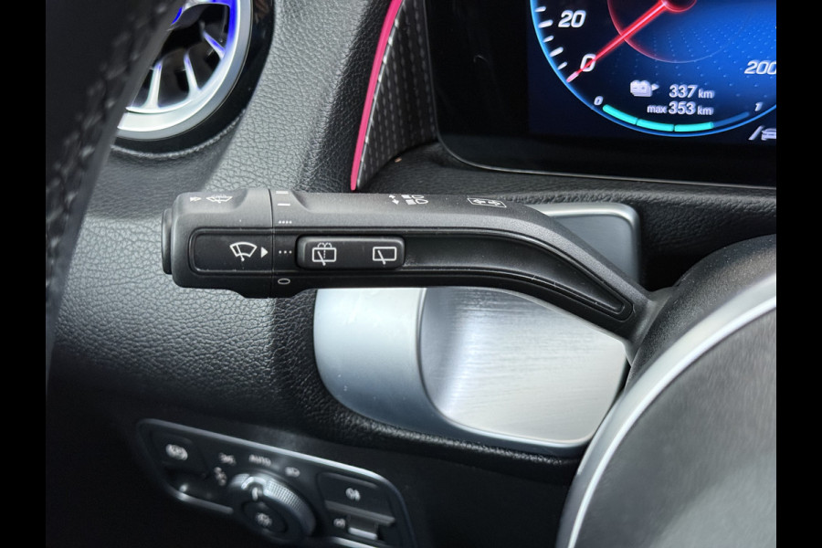 Mercedes-Benz EQB 250 SOH 95% Stoelverwarming 1/2 Leder Navi Ecc Camera Cruise Control Pdc Business Line DAB Bluetooth Elek.Achterklep Led Lmv Dodehoekassistent DAB+ Rijstrooksensor