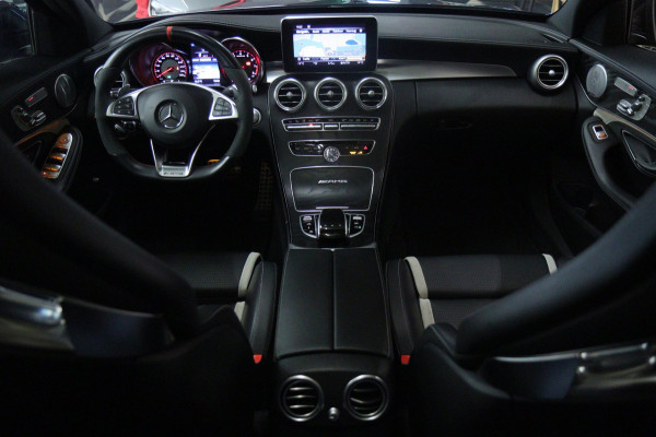 Mercedes-Benz C-Klasse AMG 63 S PANO/BURM/CAM/MEM/STOELVER/VOL