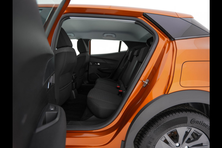 Peugeot 2008 1.2 PureTech Blue Lease Active (INCL-BTW) Aut. *FULL-LED | NAVI-FULLMAP | DIGI-COCKPIT | HEATED-SPORTSEATS | CAMERA | SHIFTPADDLES | ECC | PDC | CRUISE | CARPLAY  | TOWBAR | 16"ALU*