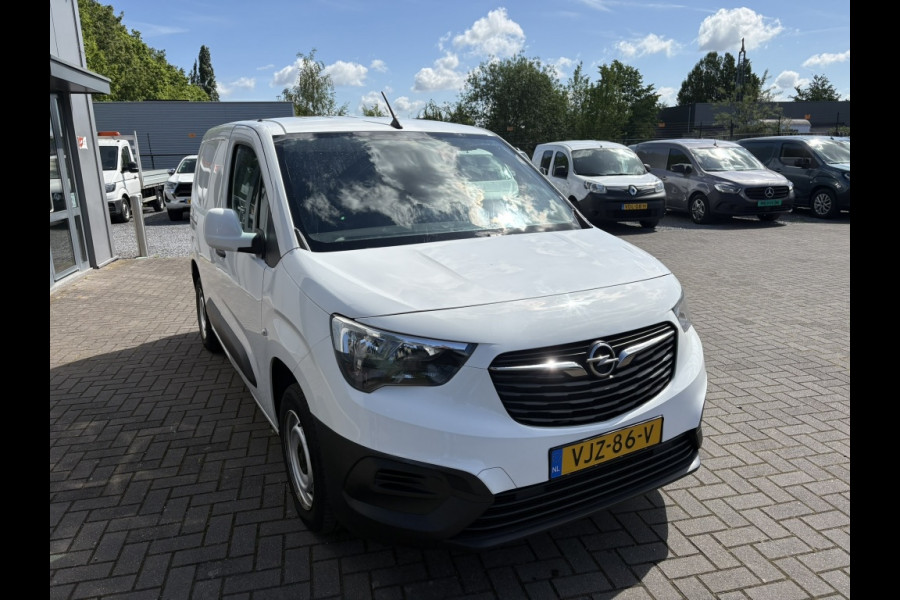 Opel Combo 1.5D Airco | Navigatie | PDC