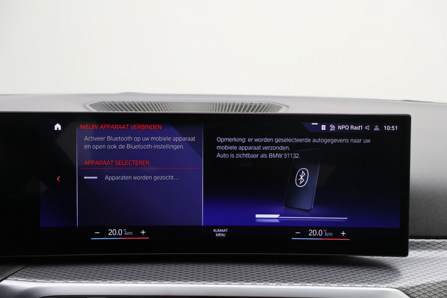 BMW 3 Serie Touring 320e M Sport Leder/Alcantara, Virtual Cockpit, LED, Elek. trekhaak, Apple Carplay, 18"