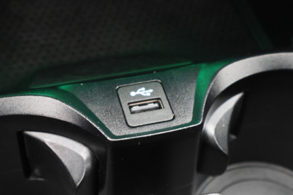 BMW 3 Serie Touring 320e M Sport Leder/Alcantara, Virtual Cockpit, LED, Elek. trekhaak, Apple Carplay, 18"