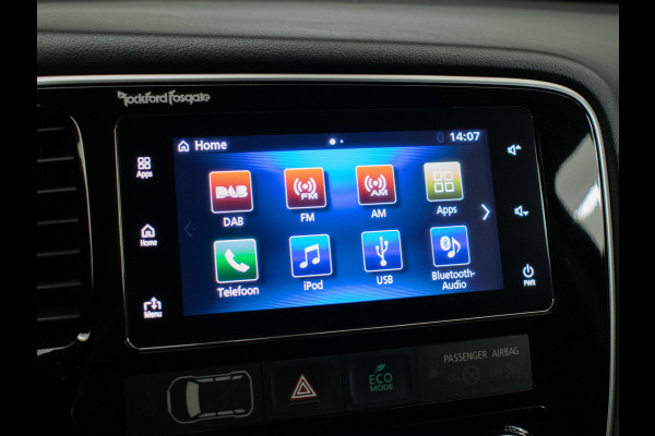 Mitsubishi Outlander 2.0 Instyle Sport (APPLE CARPLAY,NAVI,CAMERA,360 VIEW,STOEL/STUUR VERWARMING,CLIMATE,CRUISE,LM VELGEN)