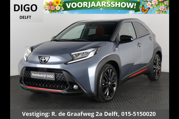 Toyota Aygo X 1.0 VVT-i S-CVT Undercover Jun Takahashi | JBL-Audio | Stoelverwarming | Parkeersensoren voor & achter |