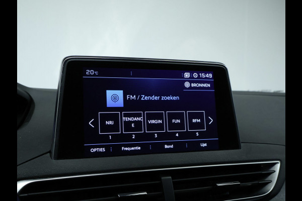 Peugeot 5008 1.2 PureTech Allure 7P Sport (APPLE CARPLAY,NAVI,CAMERA,360 VIEW,CLIMATE,CRUISE,GETINT,SPORTSTOELEN,LM VELGEN)