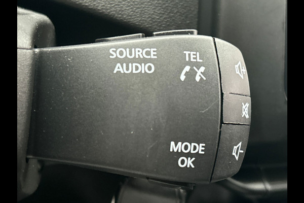 Dacia Duster 1.3 TCe Prestige | Origineel Nederlands | Trekhaak | Navigatie | Camera | Camera | Climate-control |