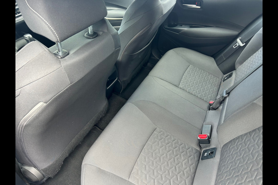 Toyota Corolla 1.8 Hybrid Active Apple CarPlay Adaptive Cruise NL-Auto 1e EIG Dealeronderhouden Rijklaarprijs!