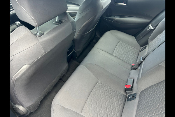 Toyota Corolla 1.8 Hybrid Active Apple CarPlay Adaptive Cruise NL-Auto 1e EIG Dealeronderhouden Rijklaarprijs!