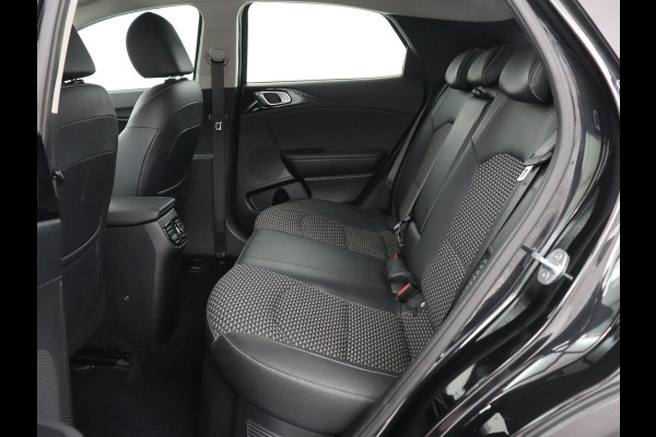 Kia Xceed 1.6 GDi PHEV DynamicLine | Carplay | Keyless | Half leder | Navigatie | Full LED | Parkeerhulp | Climate control | Bluetooth | Cruise control | Plug In