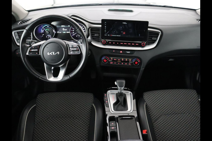 Kia Xceed 1.6 GDi PHEV DynamicLine | Carplay | Keyless | Half leder | Navigatie | Full LED | Parkeerhulp | Climate control | Bluetooth | Cruise control | Plug In