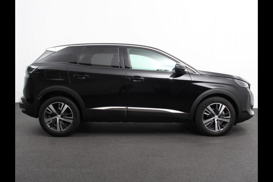 Peugeot 3008 1.2 110pk Turbo Automaat Allure Climate control Adaptive cruise control Achteruitrijd camera Parkeersensoren Verwarmde voorstoelen LED Navigatie Apple Carplay/ Android Auto