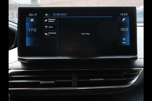 Peugeot 3008 1.2 110pk Turbo Automaat Allure Climate control Adaptive cruise control Achteruitrijd camera Parkeersensoren Verwarmde voorstoelen LED Navigatie Apple Carplay/ Android Auto