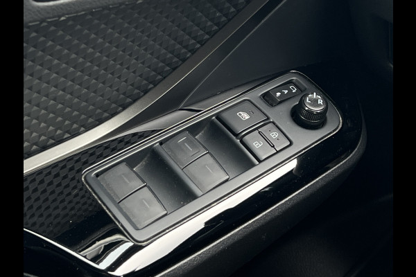 Toyota C-HR 1.8 Hybrid Team D | Navi | Park Assist | Winter Pack | Camera | Carplay