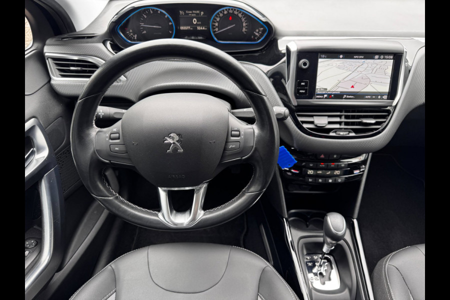 Peugeot 2008 1.2 PureTech Allure | Automaat | Trekhaak | Distributieriem vervangen| Parkeersensoren | Climate Control