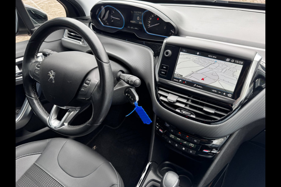 Peugeot 2008 1.2 PureTech Allure | Automaat | Trekhaak | Distributieriem vervangen| Parkeersensoren | Climate Control