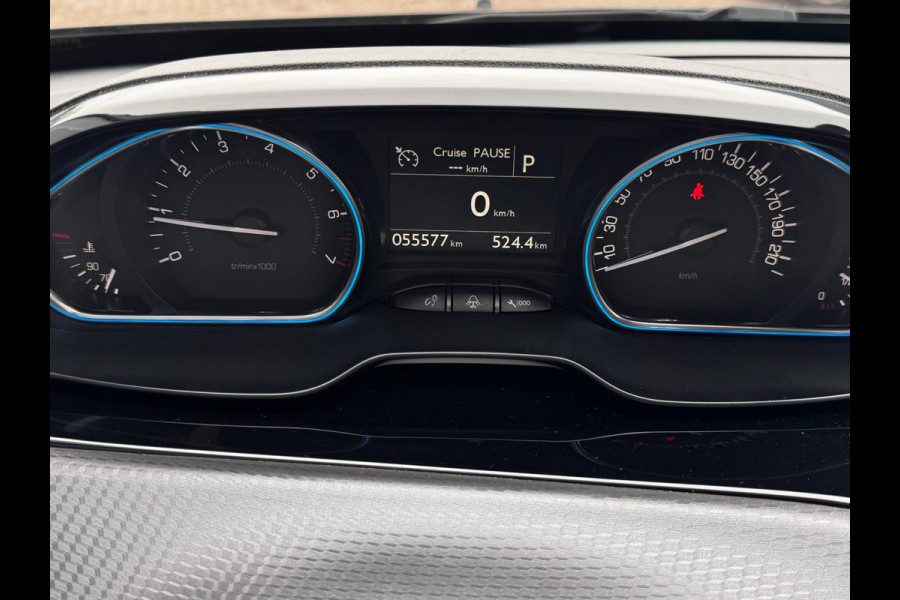 Peugeot 2008 1.2 PureTech Allure | Automaat | Trekhaak | Distributieriem vervangen| Parkeersensoren | Climate Control