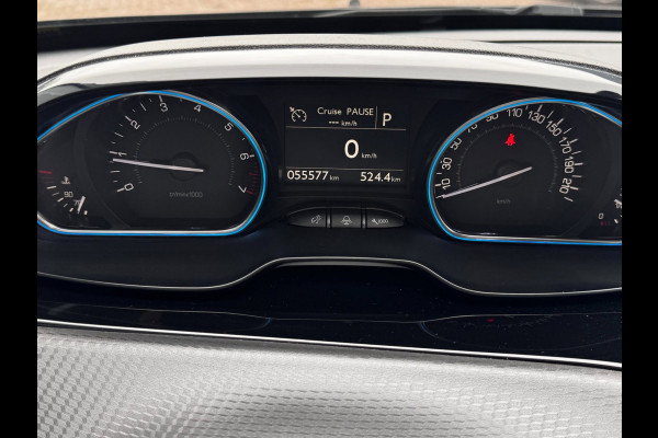 Peugeot 2008 1.2 PureTech Allure | Automaat | Trekhaak | Distributieriem vervangen| Parkeersensoren | Climate Control