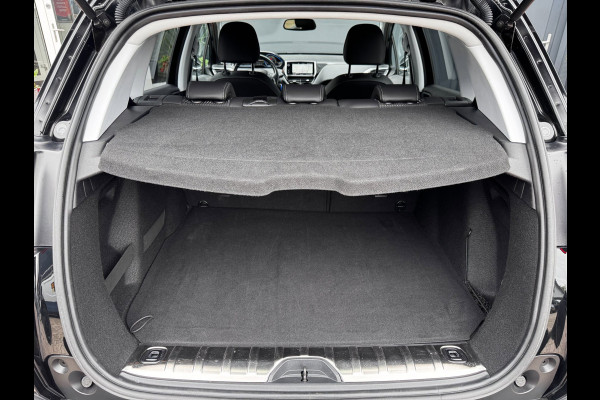 Peugeot 2008 1.2 PureTech Allure | Automaat | Trekhaak | Distributieriem vervangen| Parkeersensoren | Climate Control