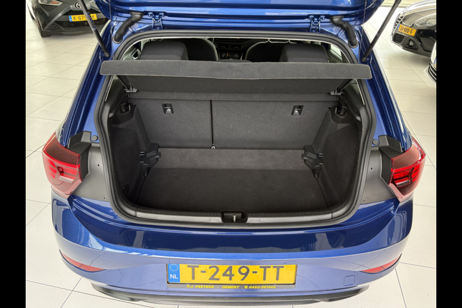 Volkswagen Polo 1.0 TSI Life  Airco - Apple carplay - Navigatie - Cruise control - Bluetooth - Licht metalen velgen 15 inch - Led verlichting - Elektrische ramen - Radio - Start/stop systeem - Stuur l