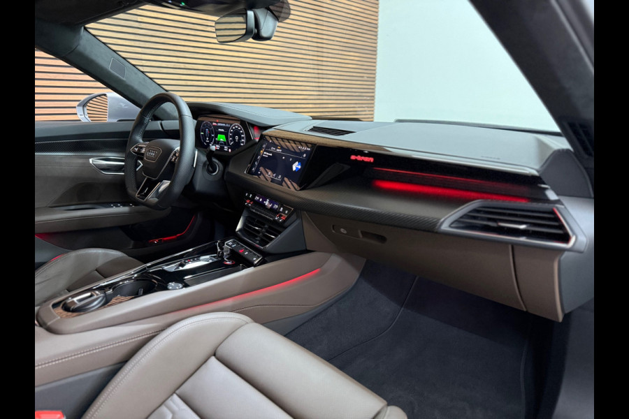 Audi e-tron GT Quattro | 530PK | 93kWh | Carbondak | 20'' | Luchtvering | Matrix LED | Nappa | RS interieur | Air-Quality Systeem