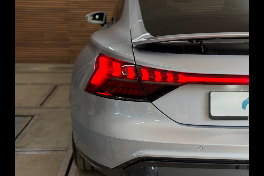 Audi e-tron GT Quattro | 530PK | 93kWh | Carbondak | 20'' | Luchtvering | Matrix LED | Nappa | RS interieur | Air-Quality Systeem