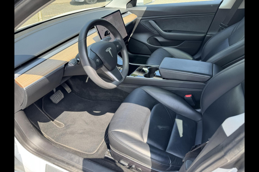 Tesla Model 3 Long Range AWD 75 kWh SOH 90%| 83.000KM!! | AUTOPILOT| GARANTIE ACCU + AANDRIJFLIJN TOT 12-2027 OF 192.000KM!