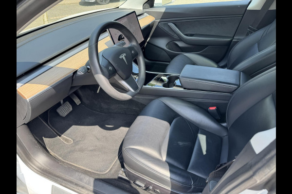 Tesla Model 3 Long Range AWD 75 kWh SOH 90%| 83.000KM!! | AUTOPILOT| GARANTIE ACCU + AANDRIJFLIJN TOT 12-2027 OF 192.000KM!