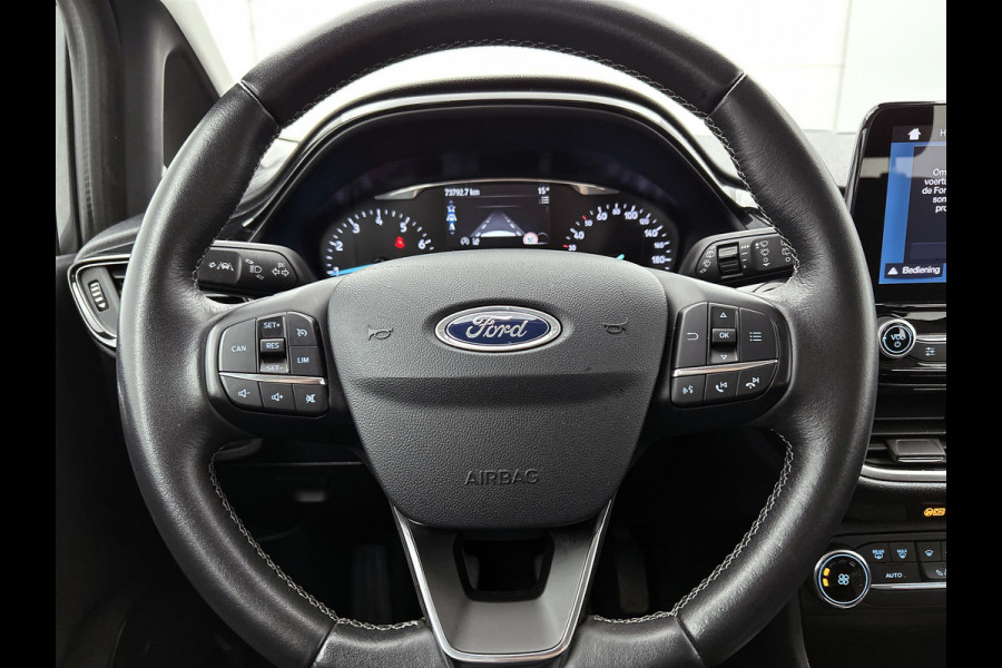 Ford Fiesta 1.0 EcoBoost Titanium (NAVIGATIE, CARPLAY, PARKEERSENSOREN, LED, STUURBEDIENING, 1e EIGENAAR, GOED ONDERHOUDEN)