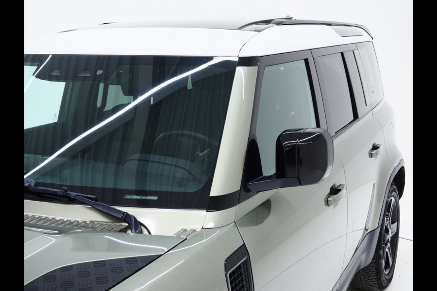 Land Rover Defender 110 2.0 P400e | NL Auto | Panoramadak | Trekhaak | 360 | Keyless | Adaptive Cruise | Leder | Carplay