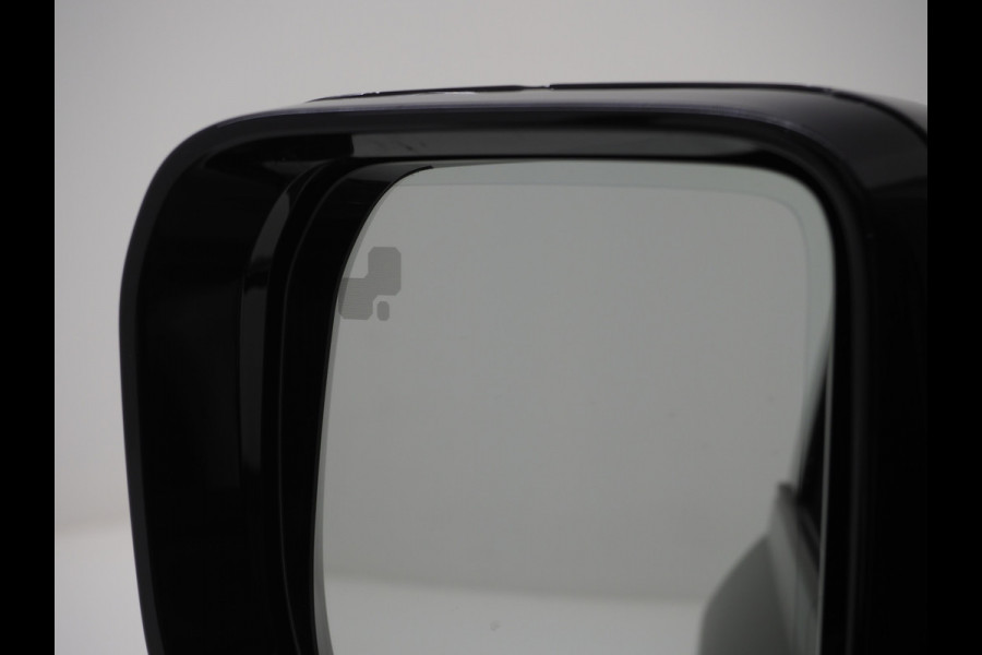 Land Rover Defender 110 2.0 P400e | NL Auto | Panoramadak | Trekhaak | 360 | Keyless | Adaptive Cruise | Leder | Carplay