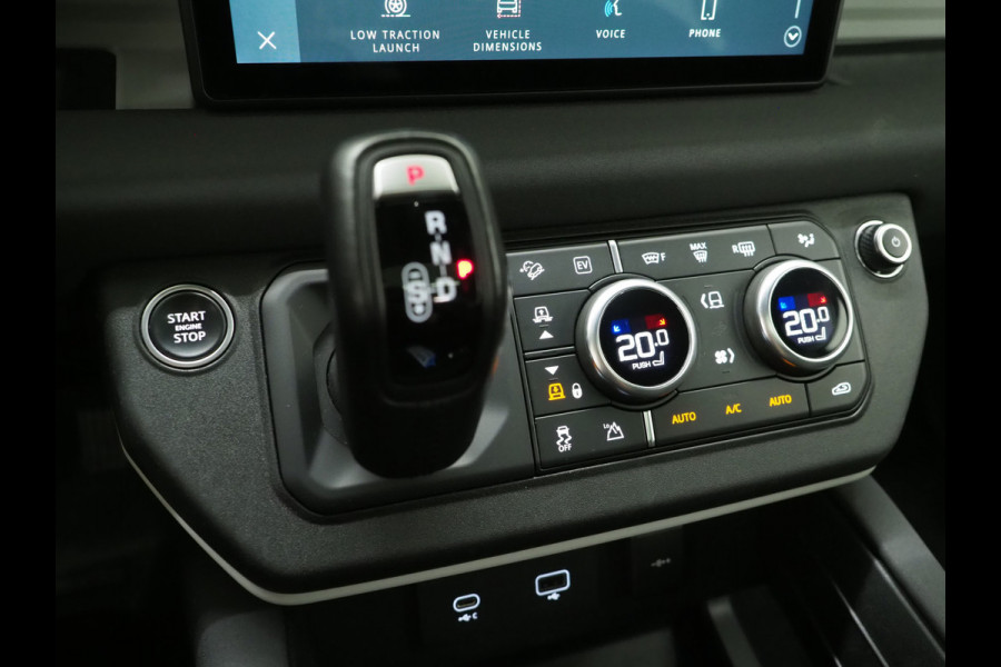 Land Rover Defender 110 2.0 P400e | NL Auto | Panoramadak | Trekhaak | 360 | Keyless | Adaptive Cruise | Leder | Carplay