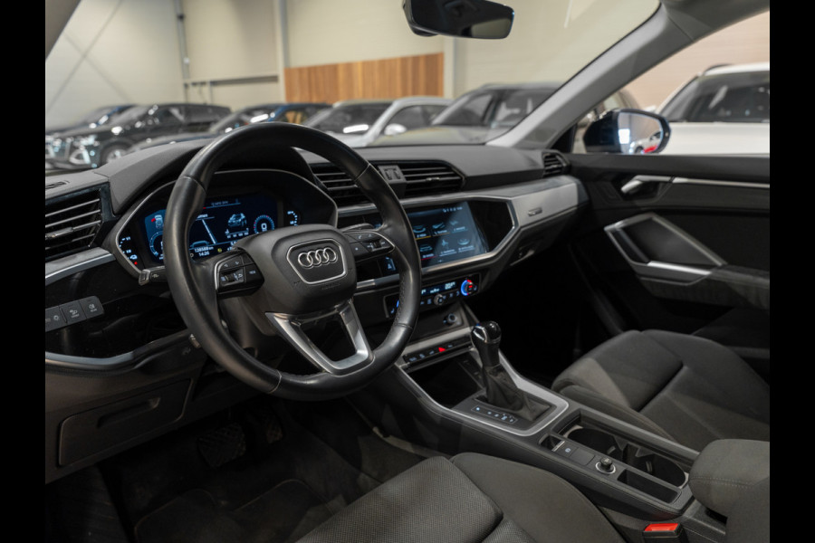 Audi Q3 45 TFSI e edition, Matrix LED, Virtual Cockpit, Apple Carplay, ACC, Android, Clima, PDC, Trekhaak 13P, Volledig Onderhoud