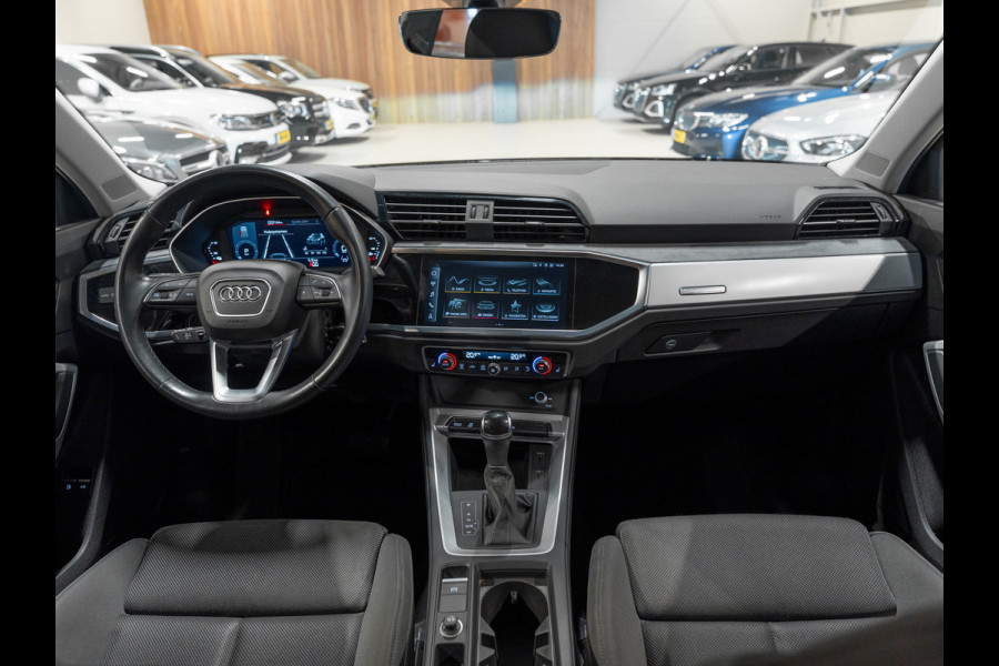 Audi Q3 45 TFSI e edition, Matrix LED, Virtual Cockpit, Apple Carplay, ACC, Android, Clima, PDC, Trekhaak 13P, Volledig Onderhoud