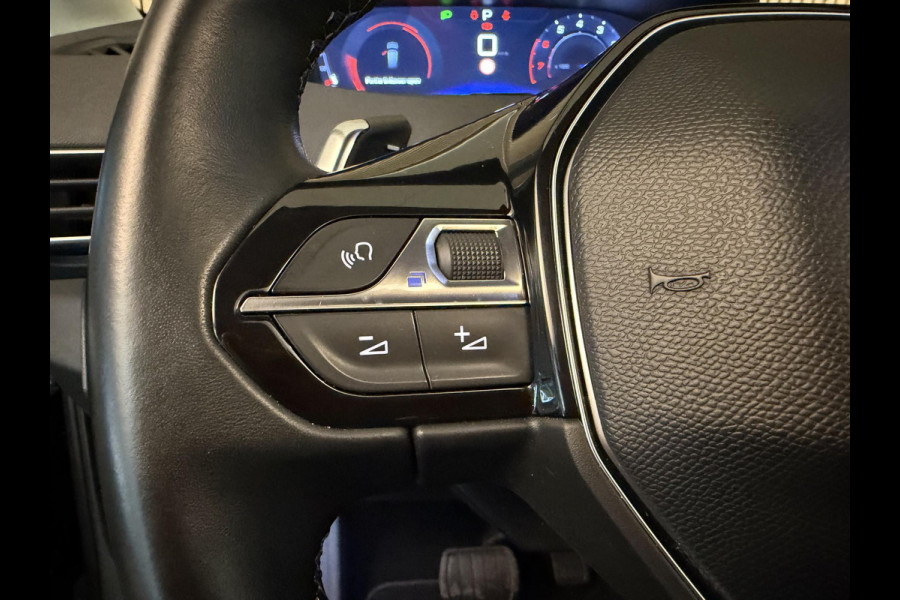 Peugeot 5008 1.2 PureTech 130PK Aut. Allure | 7 Zits | Navi | Panodak | Camera | Incl. garantie